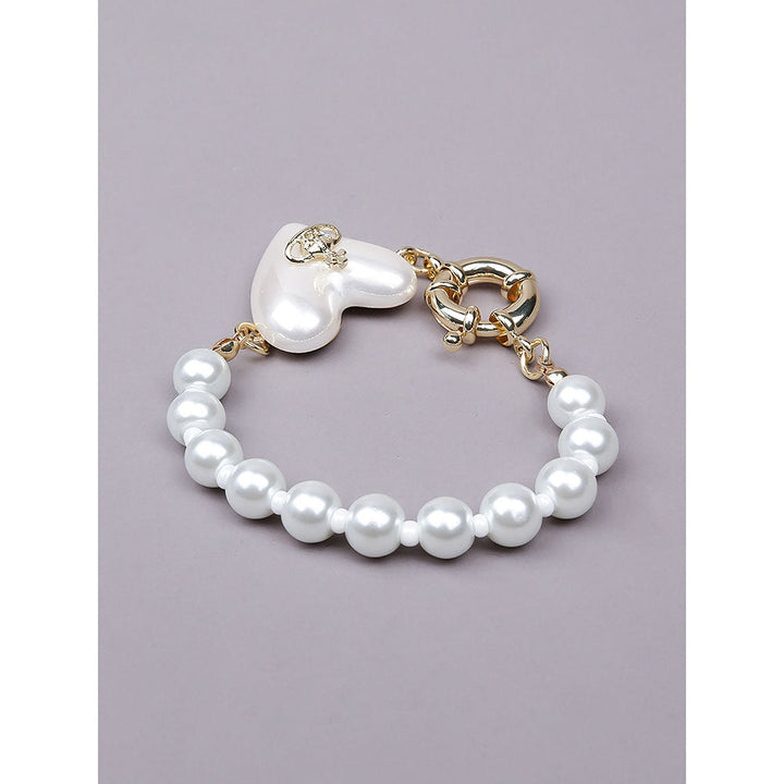 Odette Cute Pearl Embellished with A Heart Bracelet