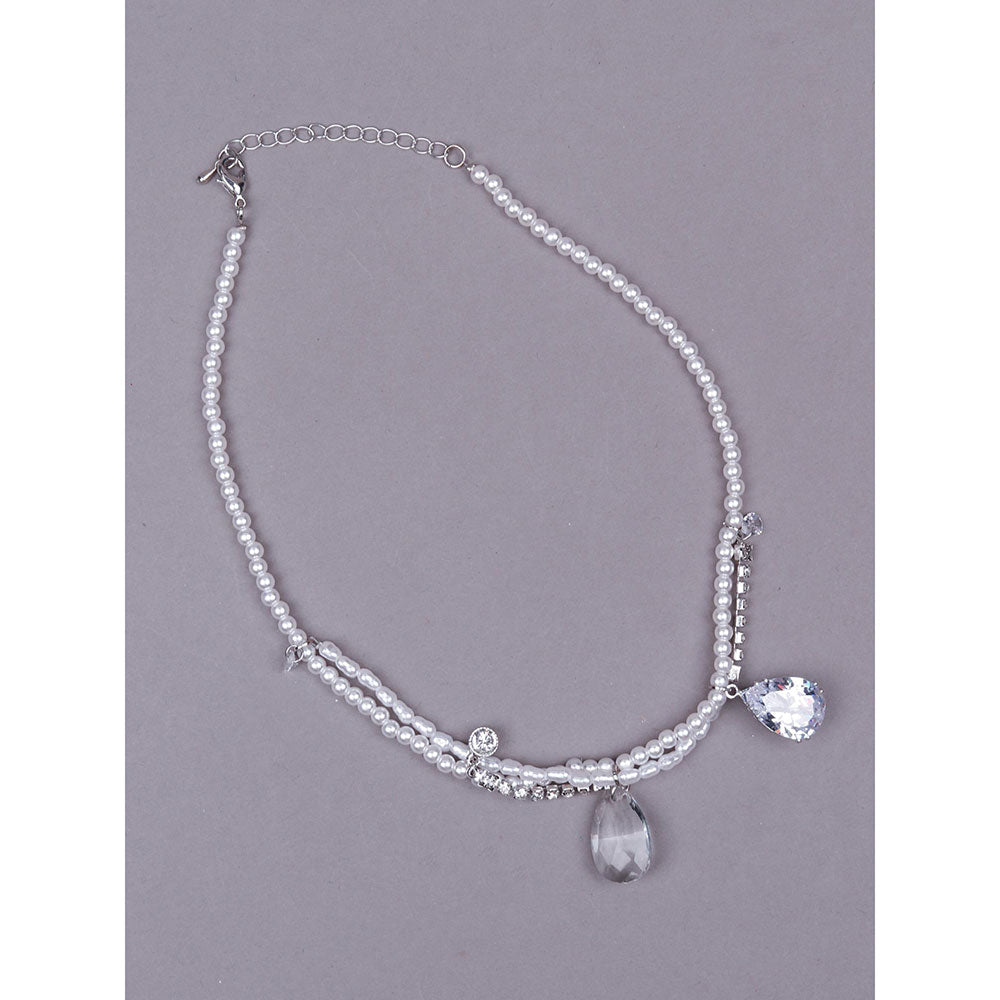 Odette Sleek Pearl Necklace with Double Pendant Embellishments