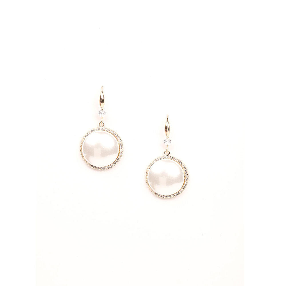 Odette Delicate Pearl Studded Earring