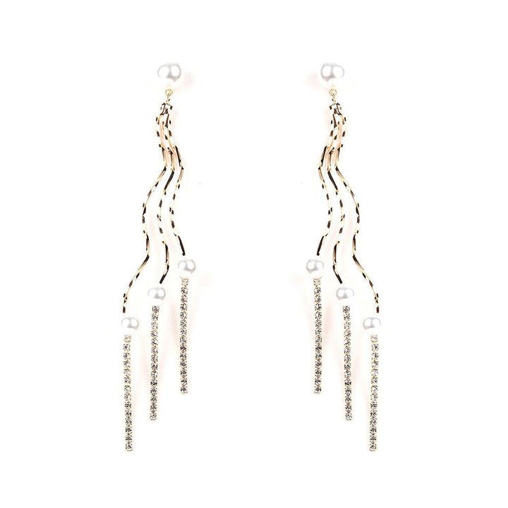 Odette Bold Golden Pearl Dangles