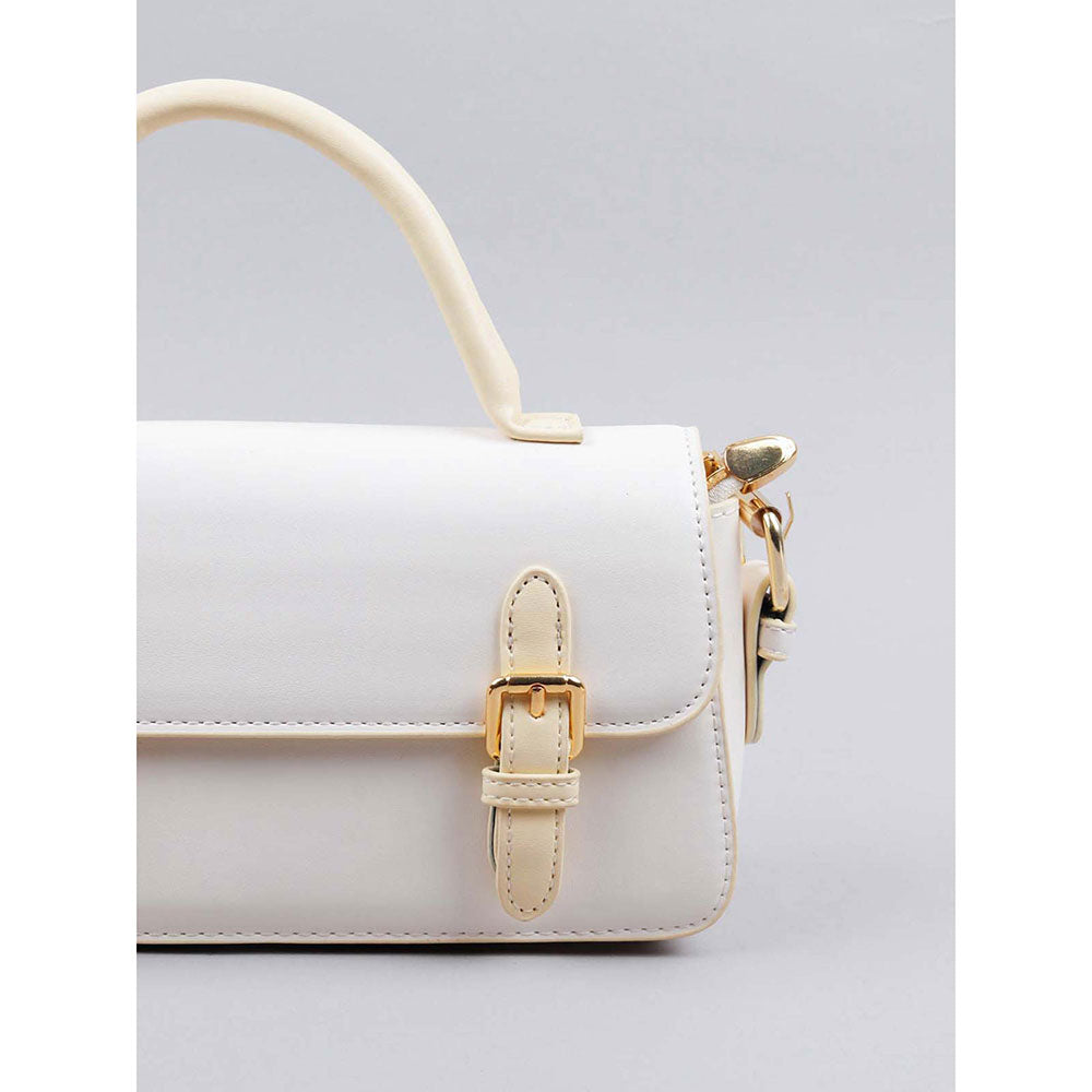 Odette Awe-Worthy White Clutch