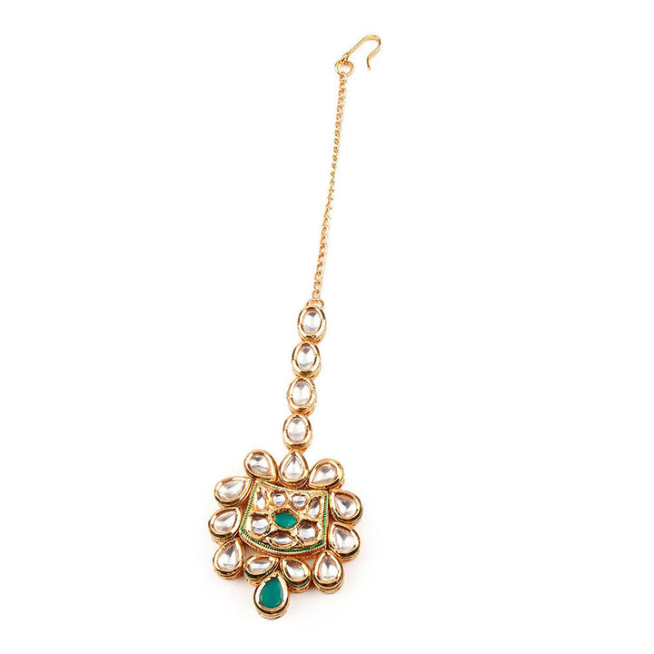 Odette Gorgues Green And White Kundan Necklace Set For Women