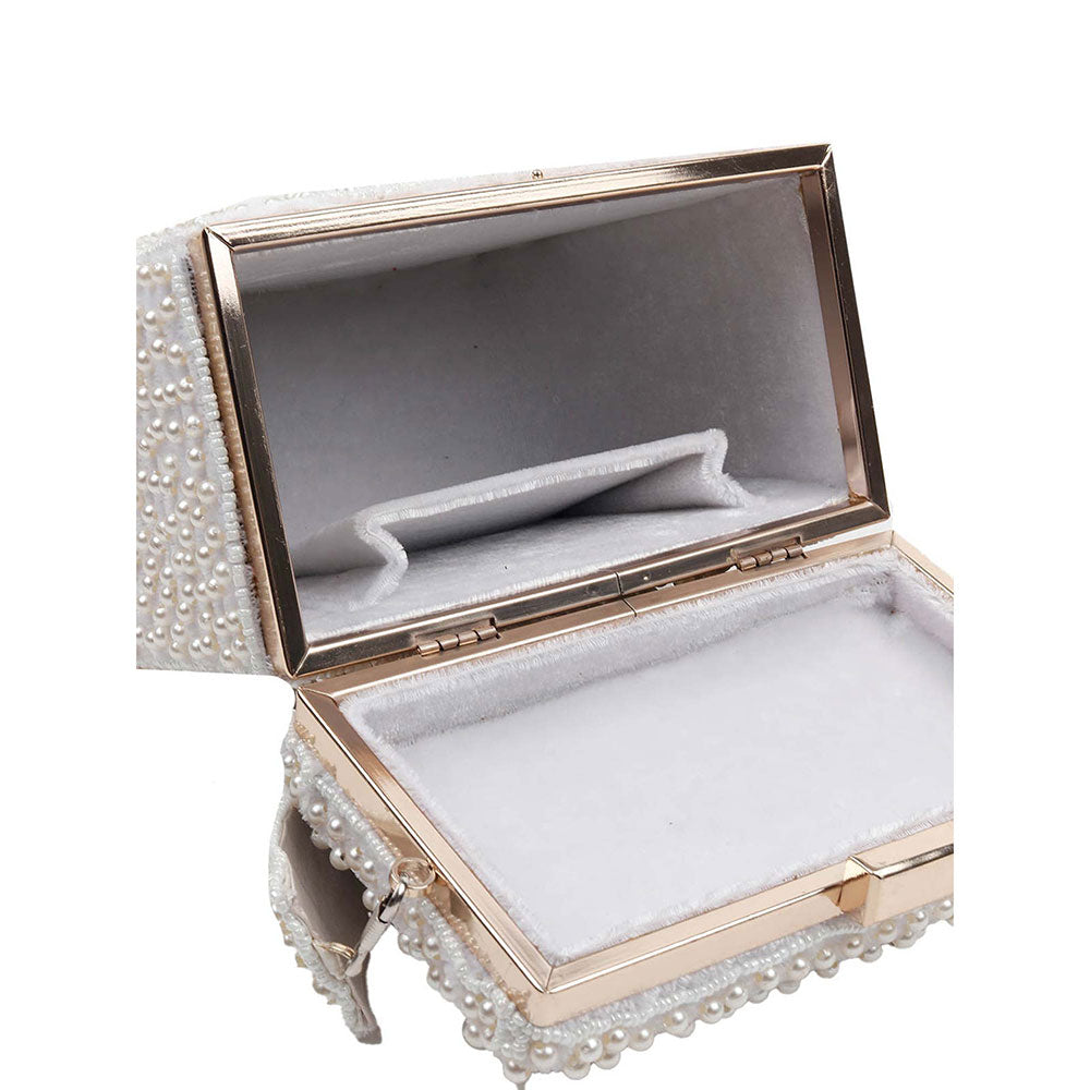 Odette Awe-Inspiring White Clutch Box Bag