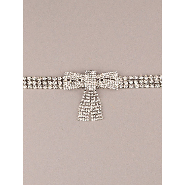 Odette Silver Color Bow Choker Neckpiece