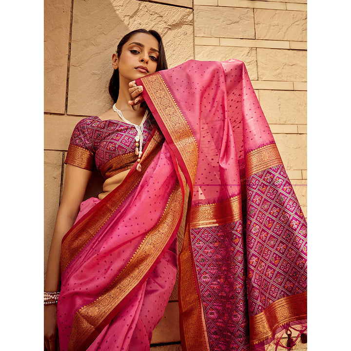 Odette Pink Silk Printed Saree with Unstitched Blouse