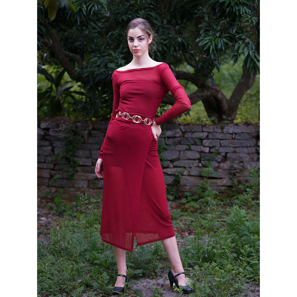 Odette Maroon Solid Nylon Belted Long Dress With Slip (Set of 3)