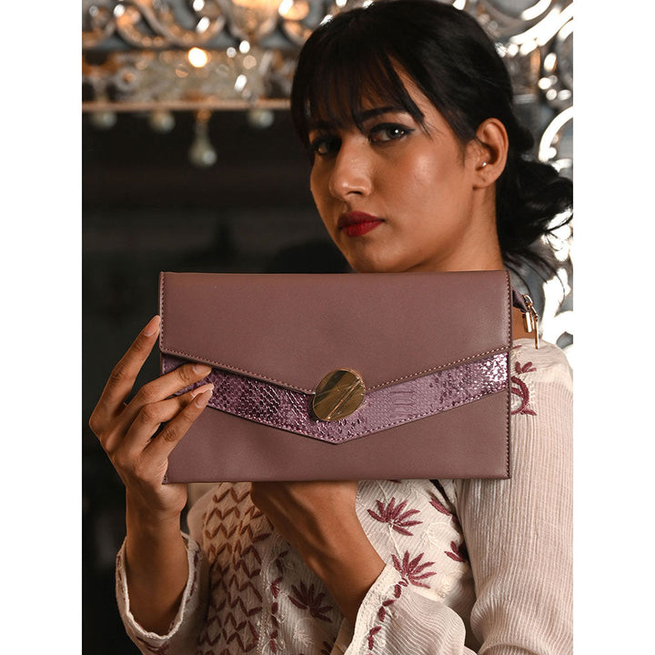 Odette Mauve Snake Textured Solid Sling Bag Clutch