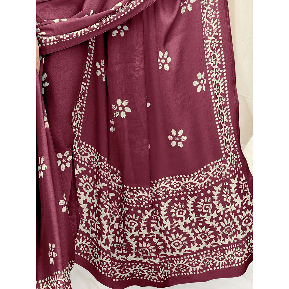 Odette Partywear Magenta Printed Chinon Chiffon Saree with Unstitched Blouse for Women