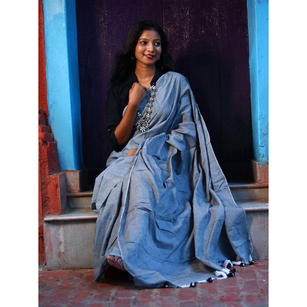 Odette Grey Cotton Saree with Unstitched Blouse