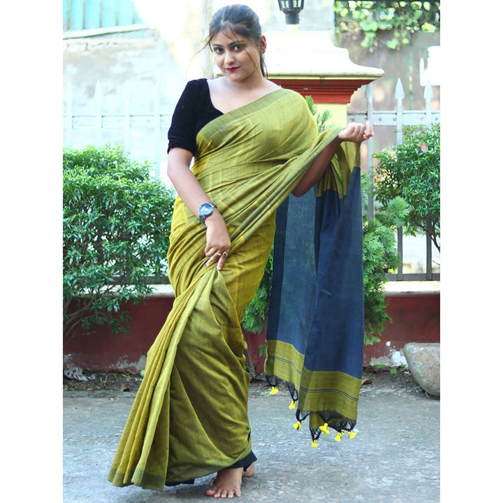 Odette Green Cotton Saree with Unstitched Blouse