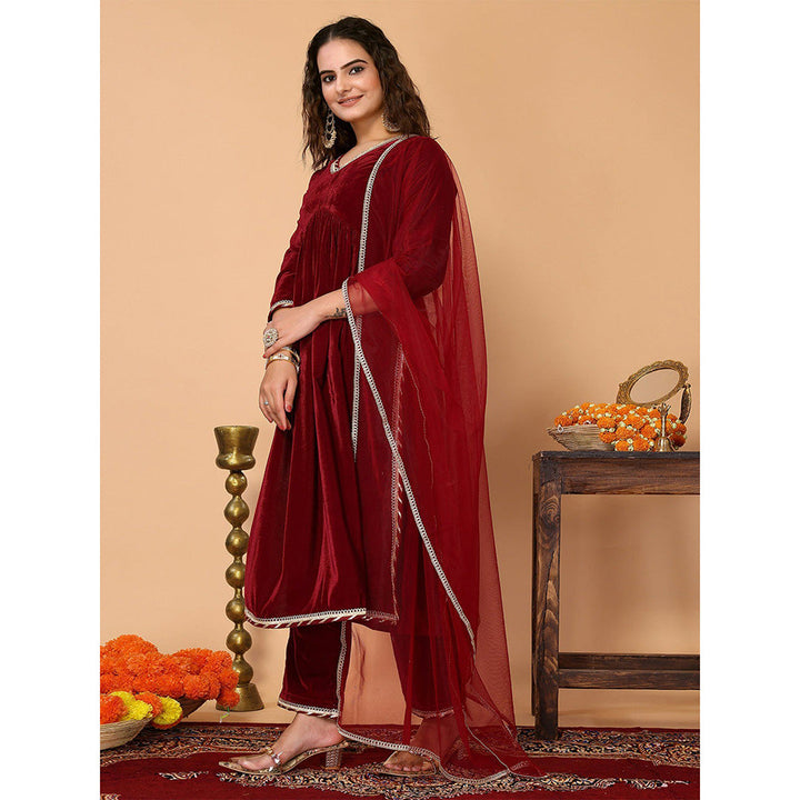 Odette Maroon Velvet Solid Kurta and Pant with Dupatta for Women (Set of 3)