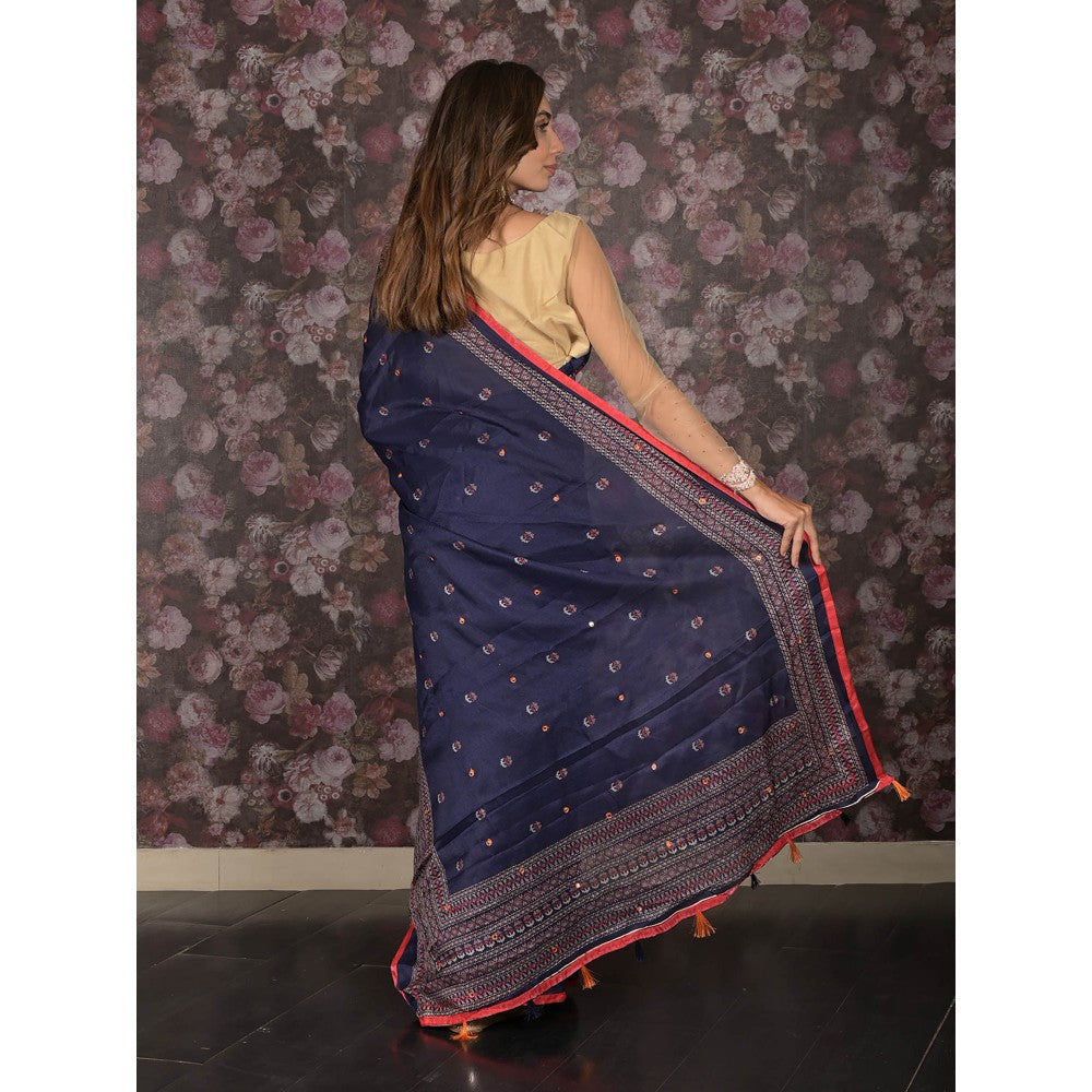 Odette Navy Blue Printed Cotton Blend Saree with Unstitched Blouse