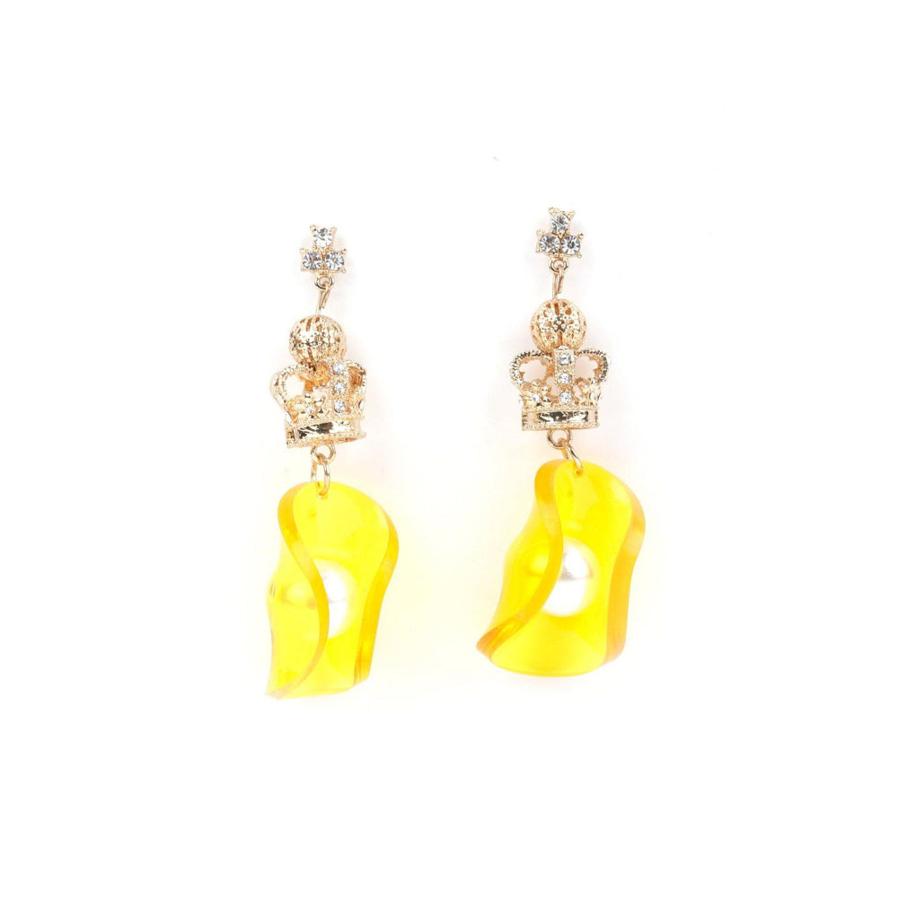 Odette Women Crown Designed On Top With Yellow Twisted Earrings