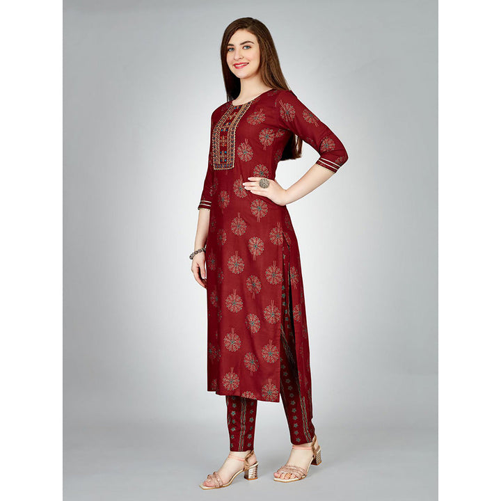 Odette Maroon Embroidered Rayon Kurta with Pant (Set of 2)