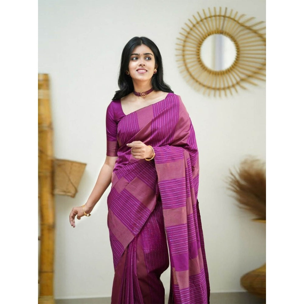 Odette Women Pink Silk Woven Saree with Unstitched Blouse