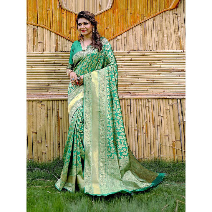 Odette Women Green Silk Woven Saree with Unstitched Blouse