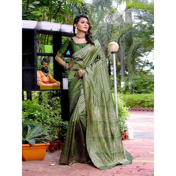 Odette Women Green Silk Woven Saree with Unstitched Blouse