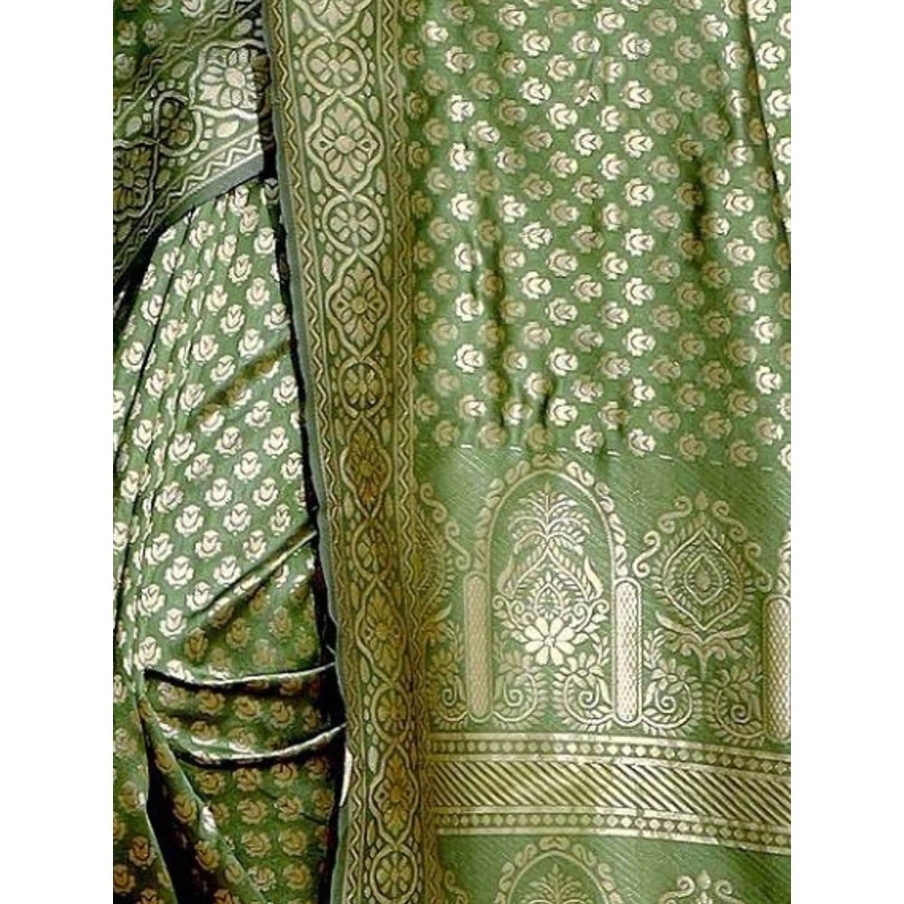 Odette Women Green Silk Woven Saree with Unstitched Blouse