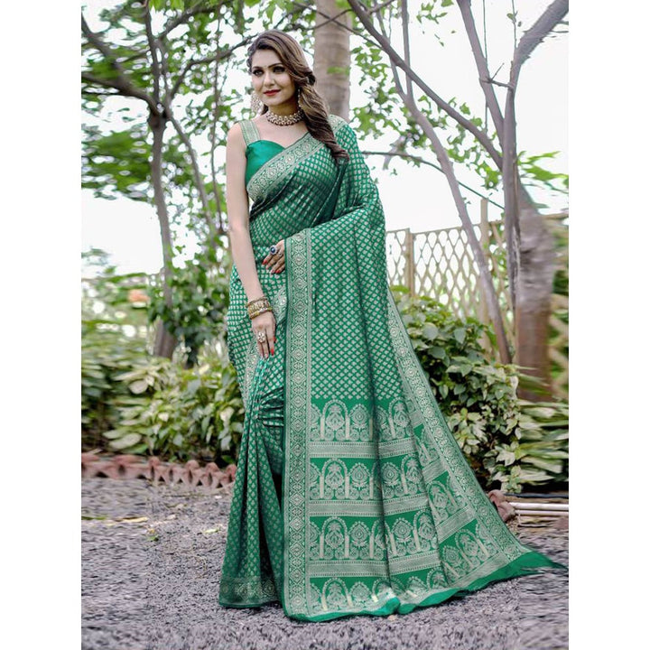 Odette Women Green Silk Woven Saree with Unstitched Blouse