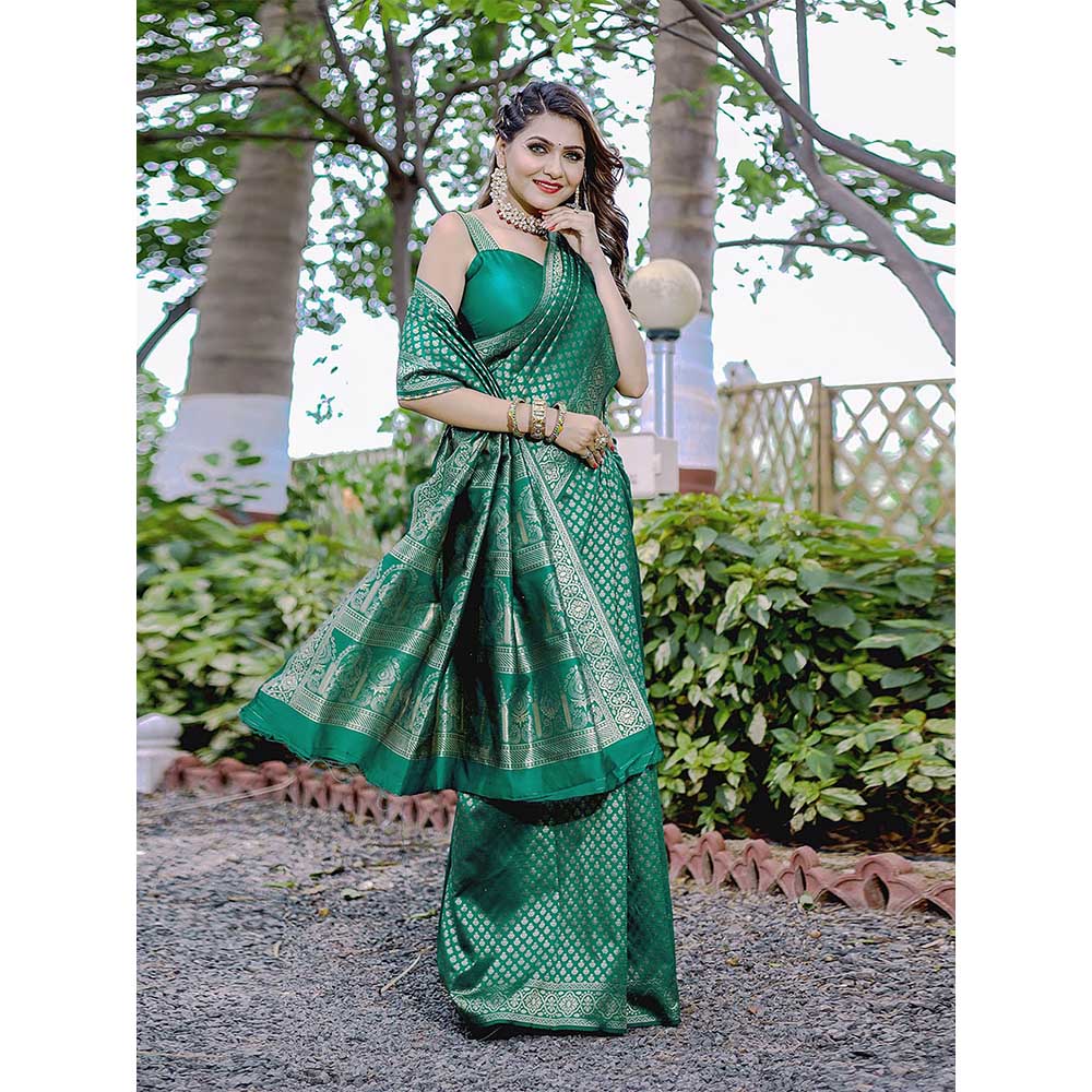 Odette Women Green Silk Woven Saree with Unstitched Blouse