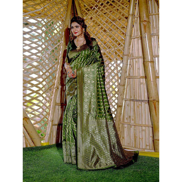 Odette Women Green Silk Woven Saree with Unstitched Blouse