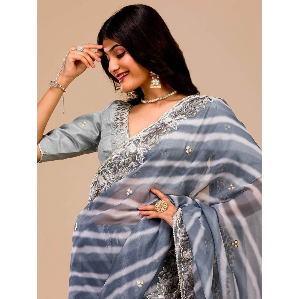 Odette Women Grey Georgette Saree with Unstitched Blouse