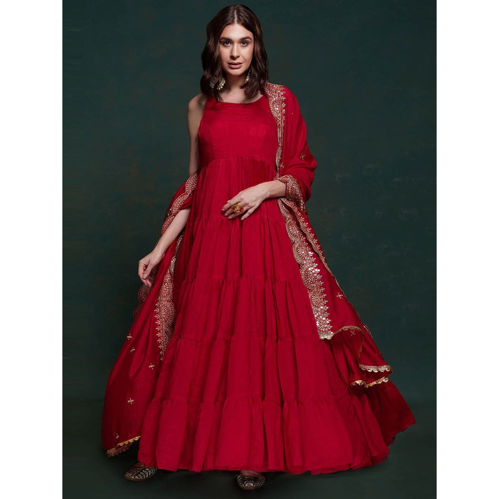 Odette Red Solid Georgette Stitched Gown for Women (Set of 2)