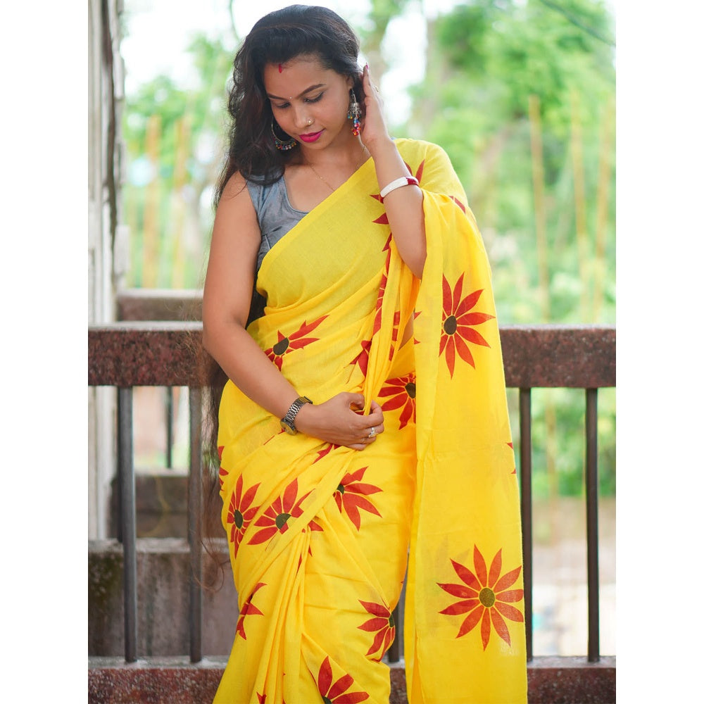 Odette Womens Yellow Printed Cotton Saree with Unstitched Blouse