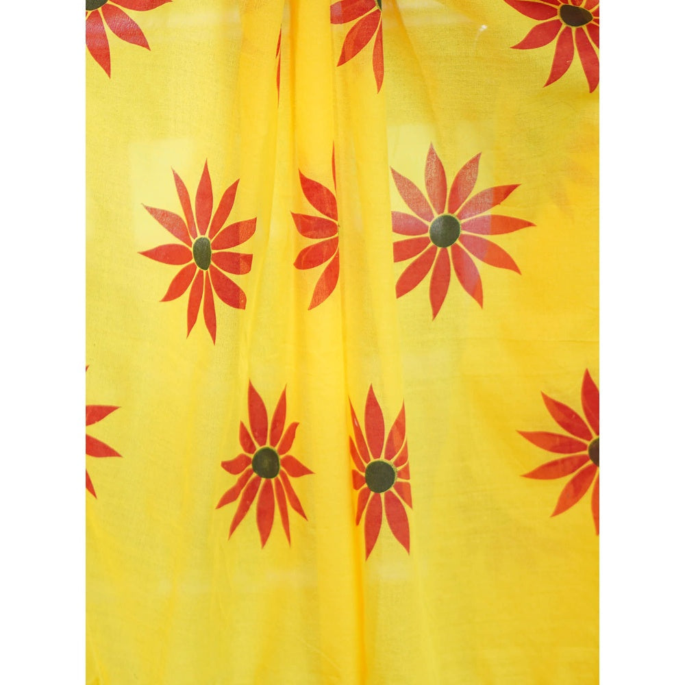 Odette Womens Yellow Printed Cotton Saree with Unstitched Blouse