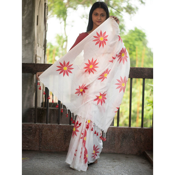 Odette Womens White Printed Cotton Saree with Unstitched Blouse