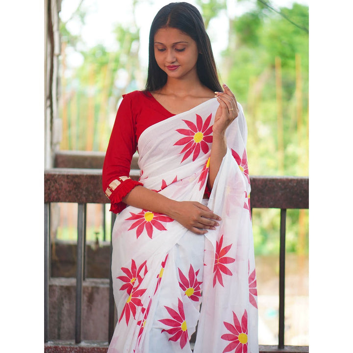 Odette Womens White Printed Cotton Saree with Unstitched Blouse