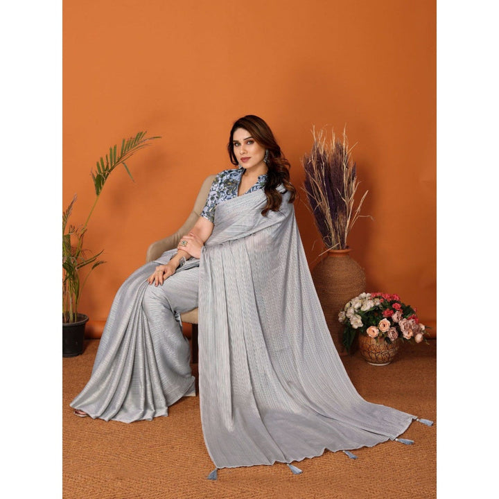 Odette Women Grey Polyester Solid Saree with Unstitched Blouse