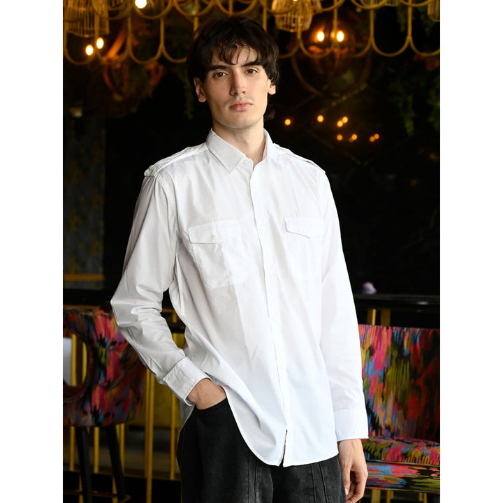 Odette White Solid Cotton Poplin Casual Shirt for Men