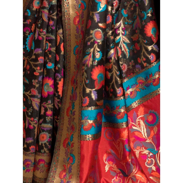 Odette Black Floral Printed Silk Blend Printed Saree with Unstitched Blouse for Women