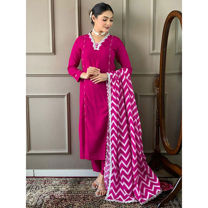 Odette Women Magenta Embroidered Kurta with Pant and Dupatta (Set of 3)