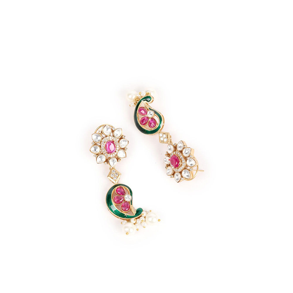 Odette Pink Mixed Metal Embellished Gold Plated Neckpiece with Earrings & Maangtikka for Women