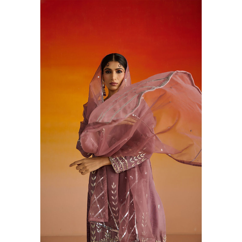 OHH CROW Purple Embroidered Opara Silk Kurta with Pant and Dupatta (Set of 3)
