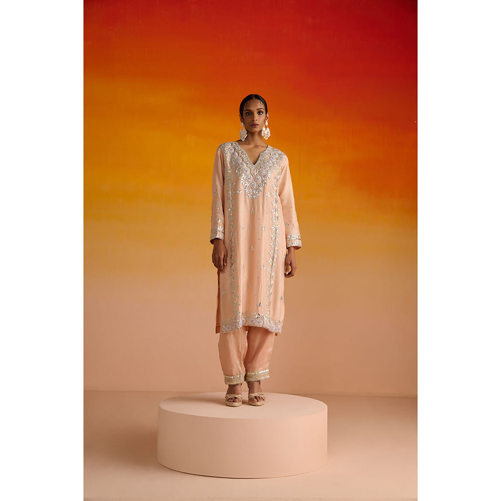 OHH CROW Peach Embroidered Opara Silk Kurta with Pant and Dupatta (Set of 3)