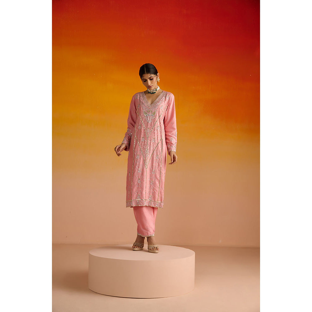OHH CROW Pink Embroidered Raw Silk Kurta with Pant and Dupatta (Set of 3)