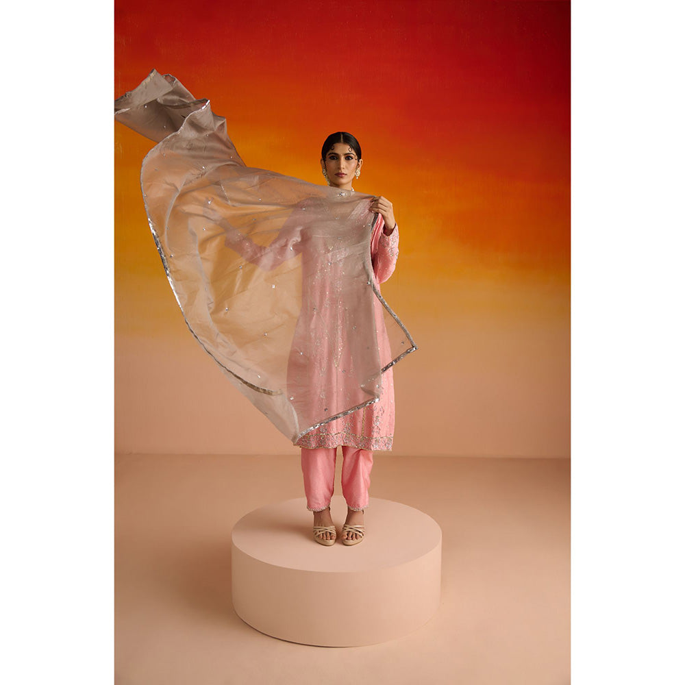 OHH CROW Pink Embroidered Raw Silk Kurta with Pant and Dupatta (Set of 3)