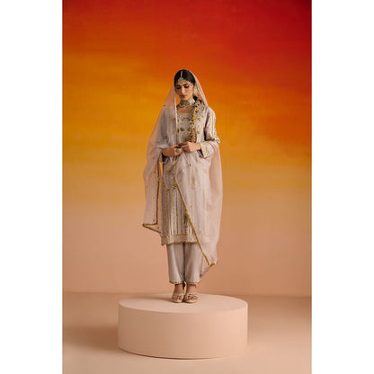 OHH CROW Beige Embroidered Raw Silk Kurta with Pant and Dupatta (Set of 3)