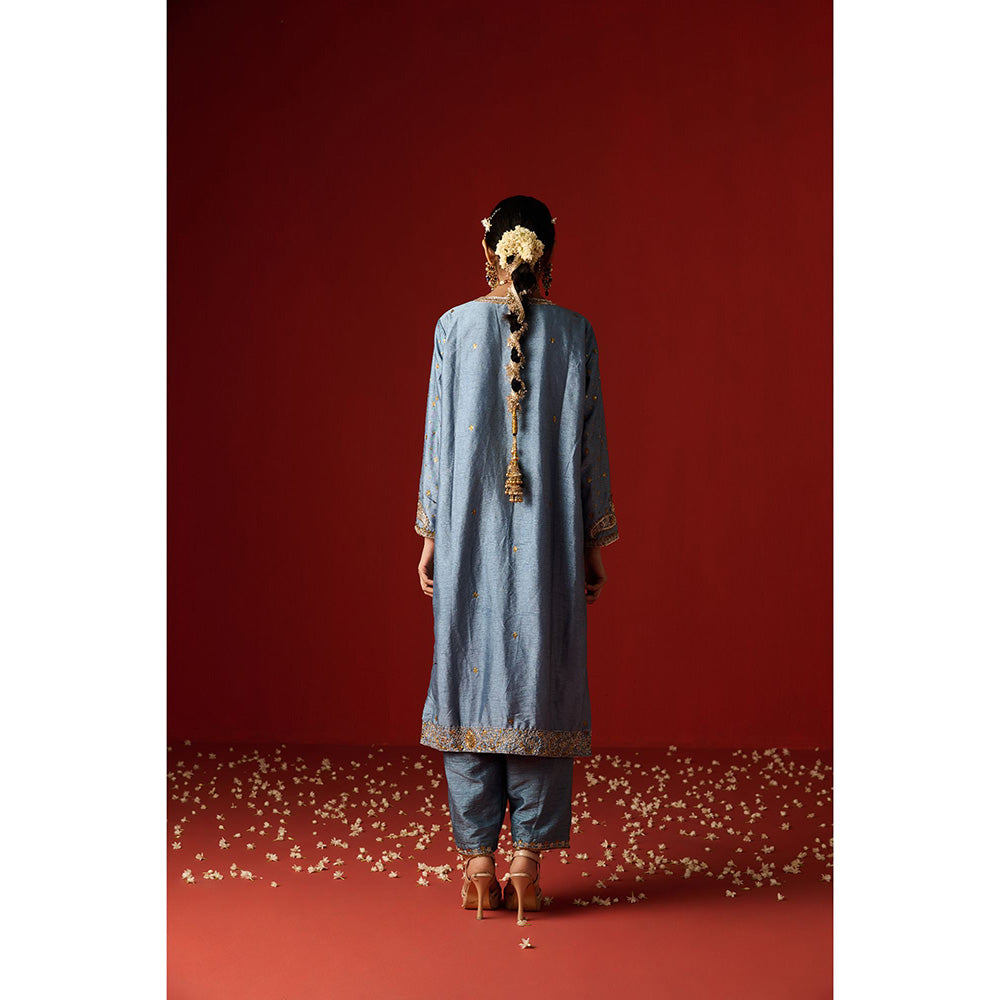 OHH CROW Blue Embroidered Raw Silk Kurta with Pant and Dupatta (Set of 3)