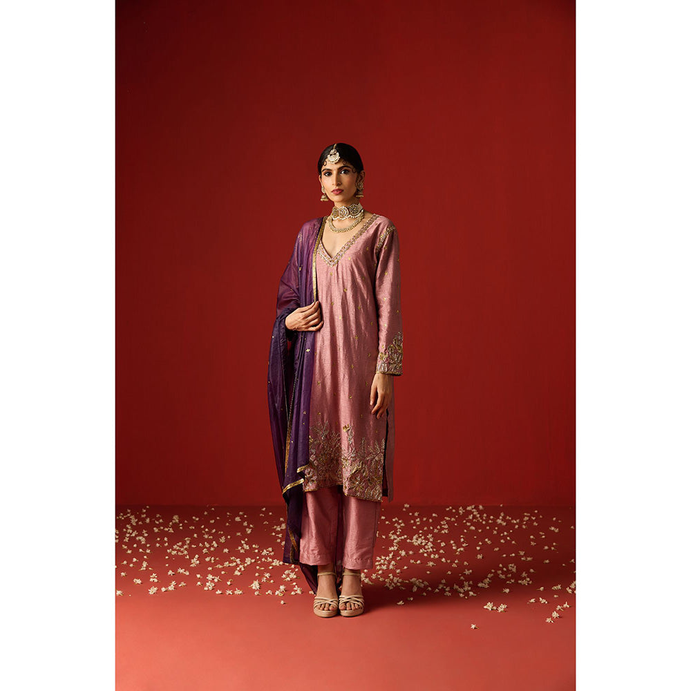 OHH CROW Pink Embroidered Raw Silk Kurta with Pant and Dupatta (Set of 3)