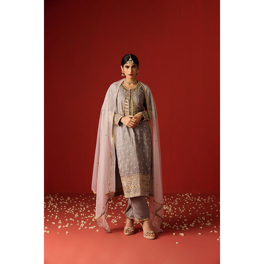 OHH CROW Grey Embroidered Cotton Silk Kurta with Pant and Dupatta (Set of 3)