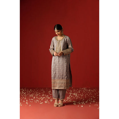 OHH CROW Grey Embroidered Cotton Silk Kurta with Pant and Dupatta (Set of 3)