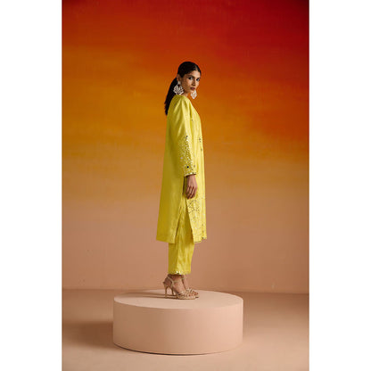 OHH CROW Yellow Embroidered Raw Silk Kurta with Pant and Dupatta (Set of 3)
