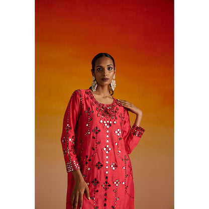 OHH CROW Pink Embroidered Raw Silk Kurta with Pant and Dupatta (Set of 3)