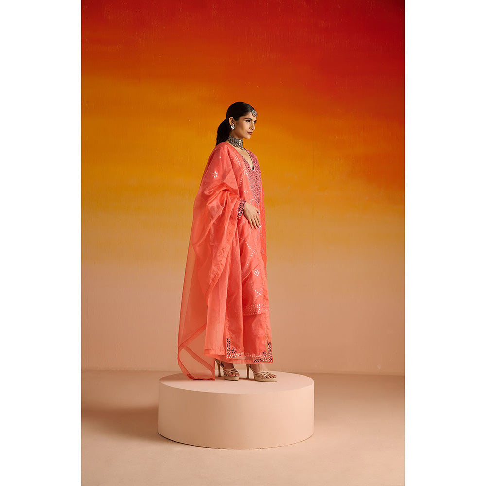 OHH CROW Peach Embroidered Raw Silk Kurta with Pant and Dupatta (Set of 3)