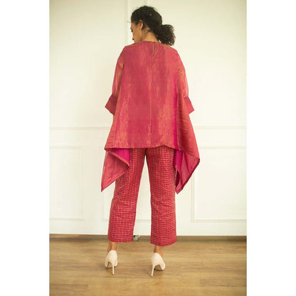 OJA Aurum Flamingo Handloom Co-Ord (Set of 2)