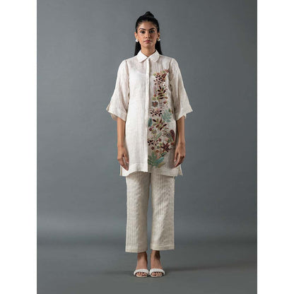 OJA White Kurta with Pant (Set of 2)